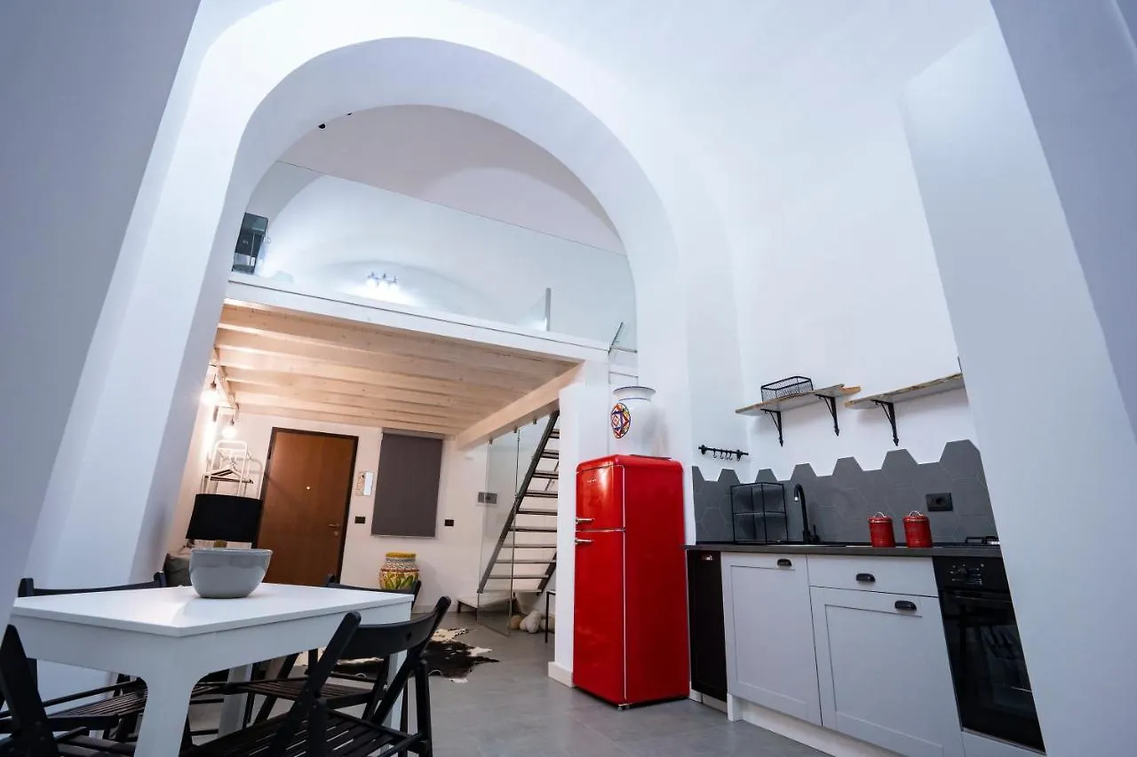 Apartament Ursino Tiny House Katania