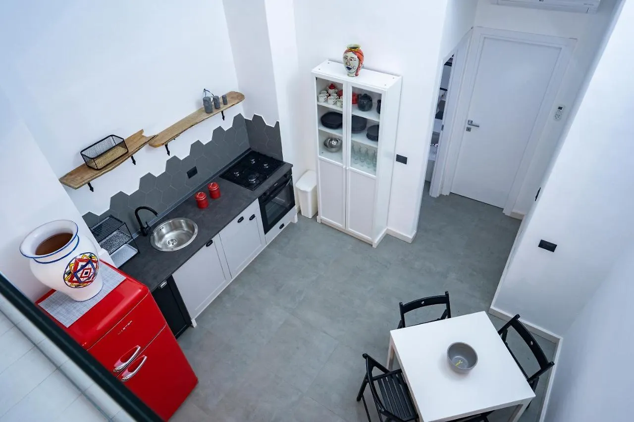 Apartament Ursino Tiny House Katania